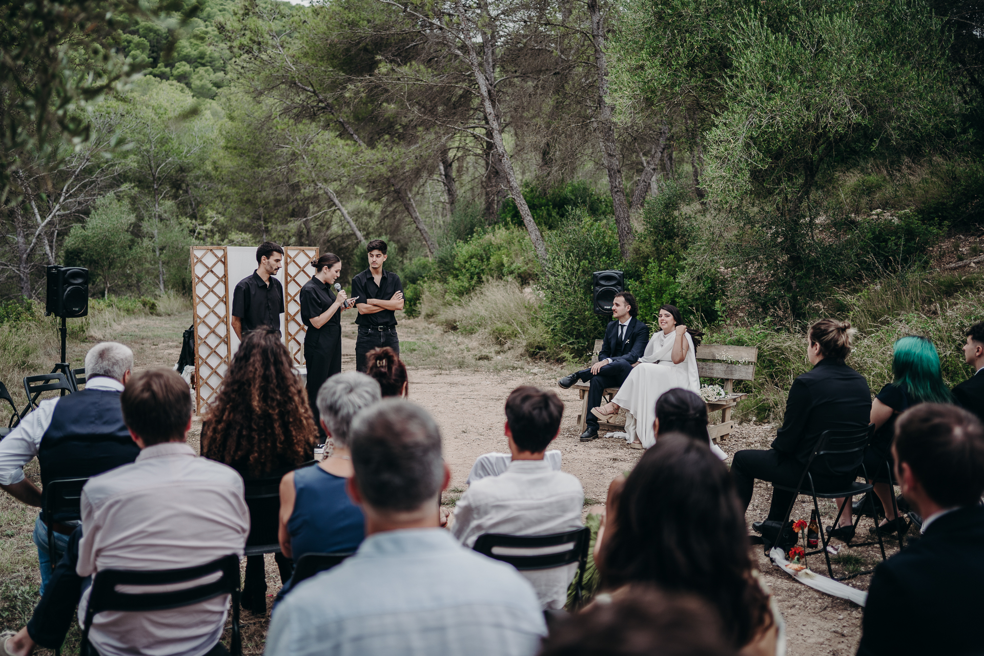 fotografia de bodas en barcelona, invitados de boda, ceremonia de boda